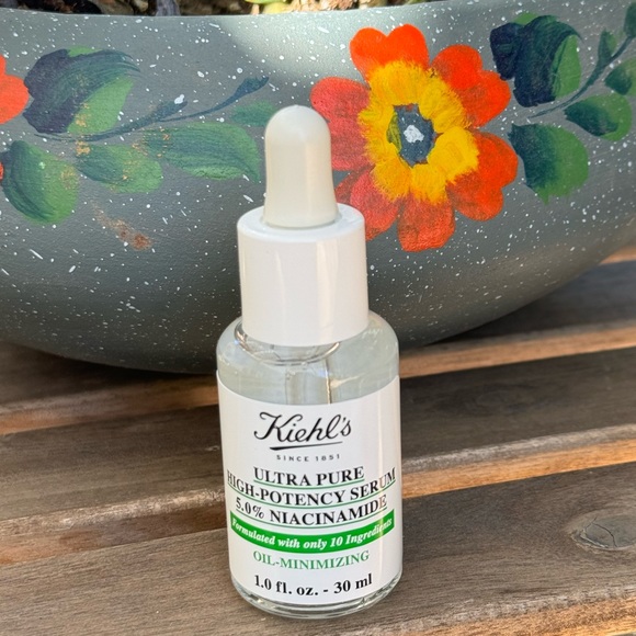 Kiehl’s, Ultra Pure High-Potency Serum Bundle, 1oz. Bottle - Picture 3 of 6